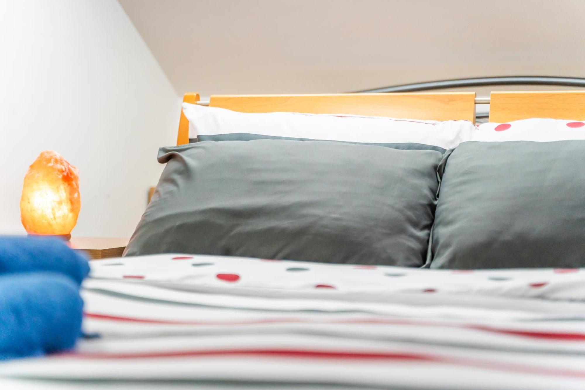 Exquisite 2-Bedroom Penthouse-Sleeps 7-Free Parking With Workstations & High-Speed Wifi Birmingham Dış mekan fotoğraf