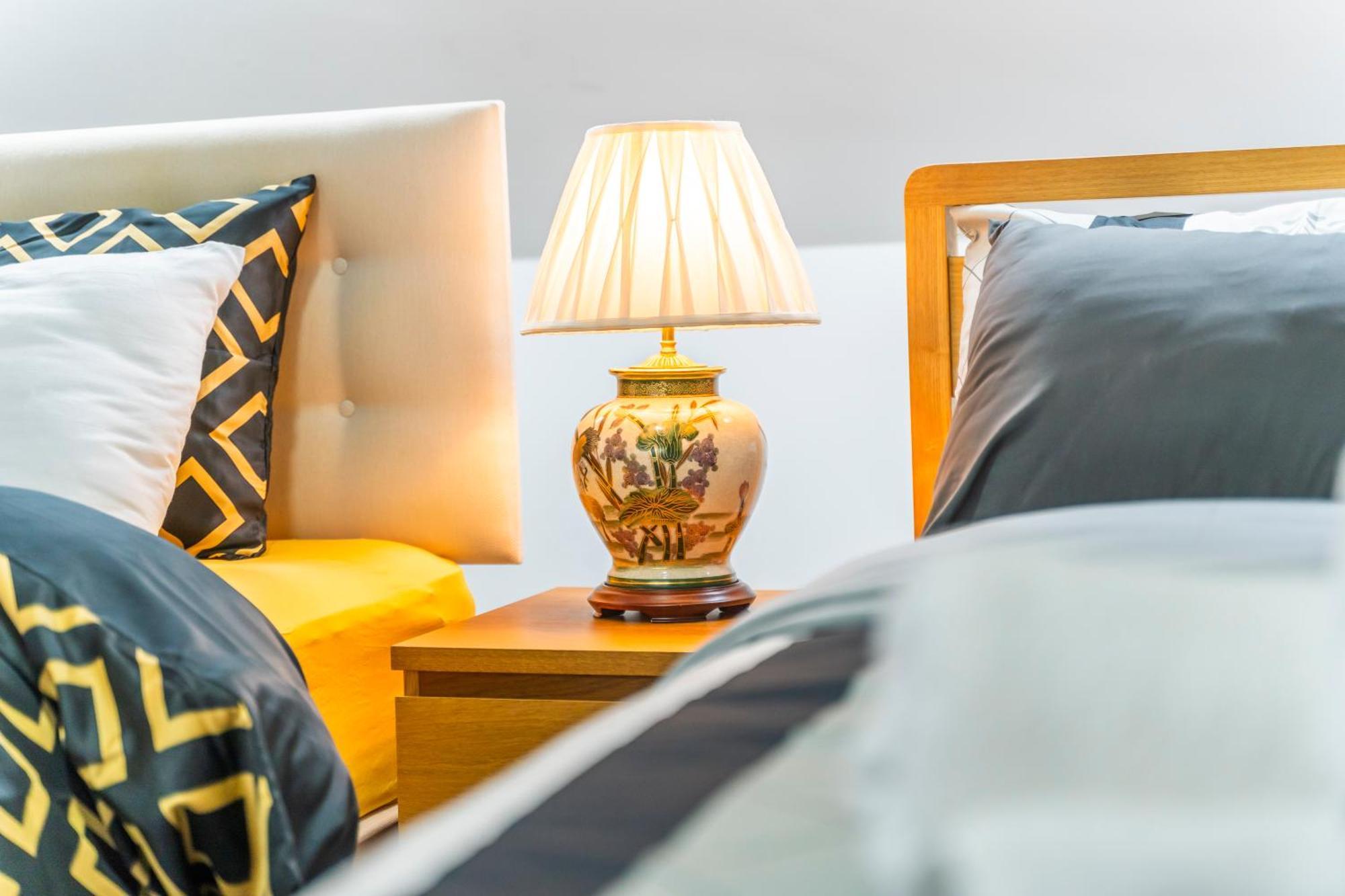 Exquisite 2-Bedroom Penthouse-Sleeps 7-Free Parking With Workstations & High-Speed Wifi Birmingham Dış mekan fotoğraf